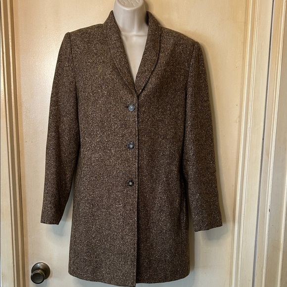 Bonnie & Norma Jackets & Blazers - Bonnie & Norma Vintage Brown Wool/Silk Blazer size 8